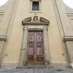 Santa Croce apartment